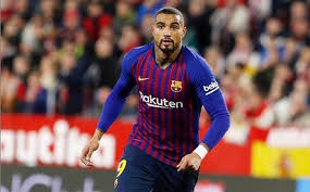 Welcome to the official facebook page of kevin prince boateng twitter Prince Boateng Reembolsa Dinero A Fan Que Lo Ficho En Liga Fantastica