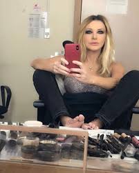 Jun 21, 2021 · italian tv presenter paola ferrari went viral after many thought she'd accidentally flashed the whole of italy. Paola Ferrari S Feet Wikifeet
