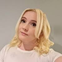 Caitlin Crouch's Instagram, Twitter & Facebook