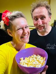 Wieczorem dalej świętowaliśmy, ale już wszyscy razem, Rok w Tajlandii  #rodzinaclarke