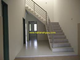 Memang banyak rumah yang tentu memiliki halaman depan. Rumah Teres Untuk Dijual Taman Dataran Abadi Bandar Baru Salak Tinggi Sepang