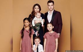 Celine evangelista is an actress, known for jenglot pantai selatan (2011), ruqyah: Saingi Celine Evangelista Wajah Pengasuh Putra Stefan William Cantik Bak Pesinetron Wowkeren Media Less News