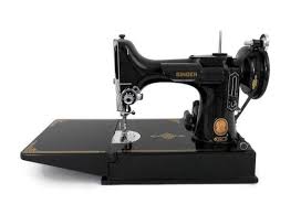 Singer Featherweight Sewing Machine Model 221 1 Portable Electric With Accessories Vintage Sewing Machines Featherweight Sewing Machine Sewing Machine