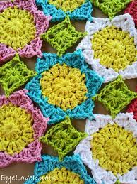 A colorful crocheted runner is a classic table top accent. Lily S Floral Table Runner Free Crochet Pattern Eyeloveknots