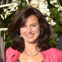 Debbie Kirwan's Instagram, Twitter & Facebook