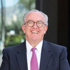 Susan Mckone's Instagram, Twitter & Facebook