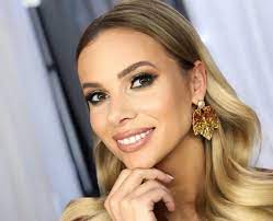 You can always improve text/html ratio by adding more content to your website. Izabela Janachowska Z Kokarda We Wlosach To Najgoretszy Trend 2020 Roku Moda I Trendy