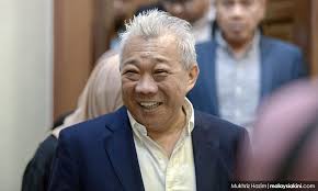 Ahli parlimen kinabatangan, datuk bung moktar radin sekali lagi merungut dan mengadu di 2 yıl önce. Malaysiakini Tak Mahu Campur Tangan Politik Buka Kementerian Sendiri