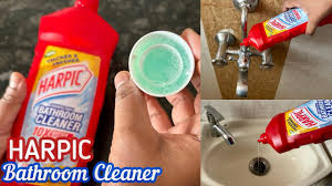 Harpic Extra Strong Bathroom Cleaning Spray - 400 Ml | Cleans Bathroom  Tile, Tap, Shower : Amazon.In: Health & Personal Care