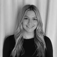 Lola Denney's Instagram, Twitter & Facebook