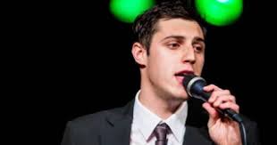 Dan (Singer): Professional singer with years of experience performing!
