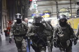 You Re Not Bulletproof Training German Federal Police In The City Of Special Forces Special Police Us Special Forces