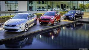 2017 Kia Optima Plug In Hybrid And Kia Lineup At 2016 Chicago Auto Show Front Caricos