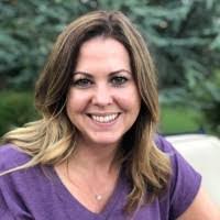 Brandi Ledbetter's Instagram, Twitter & Facebook