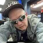 Jeffrey Munch's Instagram, Twitter & Facebook