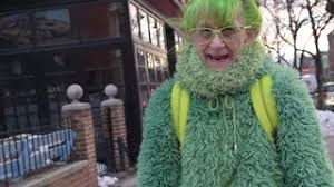Brooklyn, designer, green lady, new york city, sweetheart. The Green Lady Elizabeth Sweetheart Is Obsessed With Green Extraordinary People New York Post Youtube