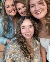 Congratulations to @shannon.elder and Kurt!! Kicking off wedding season in  beautiful BC ♥️🎉. #wedding #britishcolumbia #churchandstatewinery