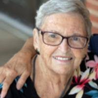 Dexter Mclaughlin's Instagram, Twitter & Facebook