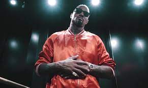 We must understand that the sadness is an ocean, and sometimes we drown, while other days we are forced to swim 💎. Erste Single King Kevin Prince Boateng Rappt Jetzt Video