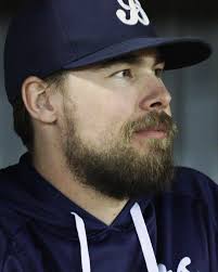 Julius Hern (@juliushernmedia) • Instagram photos and videos