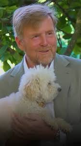 Het koninklijke fotomoment is ook een mooi moment voor een nieuwe LuckyTV  📸👑 #BesteKijkers #luckytv #willie #sandervanderpavert , Ruben Nicolai  presenteert ‘Beste Kijkers’, een show vol humor, ...