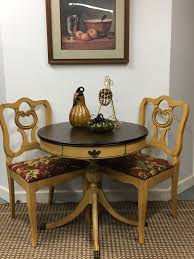 Duncan Phyfe Style Table And Two Chairs Chalk Painted And Hand Waxed Table And Chair Sets Antique Kitchen Table Table And Chairs