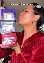 treat yo self for surviving another holiday szn!!! 💅🏼💖#mediheal  #holidaygiftidea #blemishfighter #vitaglowpad #bouncyglow #tonerpads  #amazonbestseller #squarepads #skincare #skincareroutinetips ...