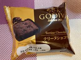 セブンイレブン×GODIVAのテリーヌショコラ☆ | LEE
