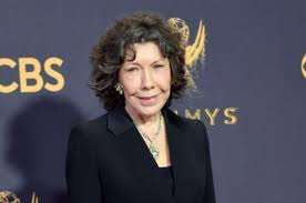 Famous Birthdays For Sept 1 Lily Tomlin Zendaya With Images World News Today Zendaya Famous