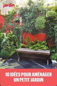 Vous trouverez au fil de cette article diverses idées pour vous permettre de tirer parti d'un petit espace de jardin. 10 Idees Pour Amenager Un Petit Jardin Amenager Petit Jardin Amenagement Jardin Carre Deco Petit Jardin