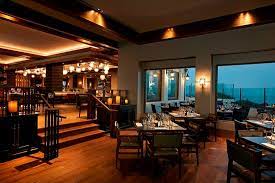 O' bar and kitchen is open for locals and guests alike for carryout only. Angel Oak View Bild Von The Ritz Carlton Bacara Santa Barbara Goleta Tripadvisor