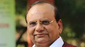 Lieutenant Governor Hopes Better Air Quality In Delhi With Installation Of  Rotating Water Sprinklers Atop Buildings