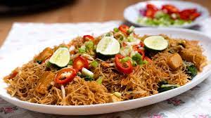 Coba praktikkan resep bihun goreng pedas. Resepi Bihun Goreng Resepi Mak Che Nom