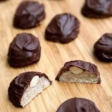At high levels, cocoa flavanols have been shown to help lower blood pressure and cholesterol, improve cognition and possibly lower the risk of diabetes. Low Calorie Chocolate Desserts Popsugar Fitness