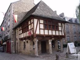 Maison De La Harpe Celtique Dinan France