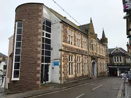 Right next to train station (but no noise) so trips into st ives an absolute doddle no need for car as parking in that town is a nightmare. Visitor Information Centre St Ives Cornwall