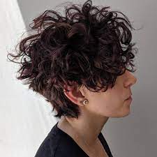 60 Most Delightful Short Wavy Hairstyles Short Wavy Hair Curly Hair Styles Curly Hair Styles Naturally
