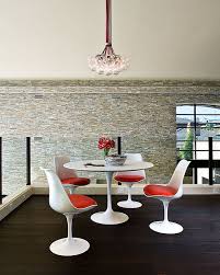 round kitchen table with leg