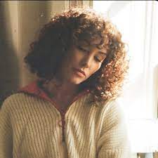 Hence, she doesn't have a husband. Loren Allred Biography Age Height Husband Net Worth Family