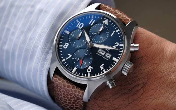 IWC Pilot Chronograph 41mm Strap Guide: Best Straps & Sizing – Delugs