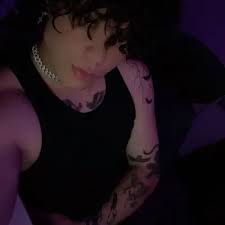 A‌I chat|1v1 Chat with Character Willow Wolf for Free Personalized  Conversations|PolyBuzz