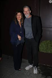 Estreou em novelas na segunda versão de selva de pedra (86), interpretando oswaldo. Raul Gazolla E Esposa Prestigiam Aniversario De 40 Anos Do Apresentador Marcos Mion Purepeople