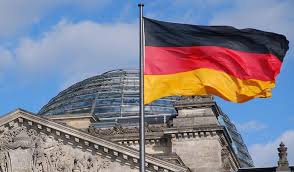 Bundesrepublik deutschland), är en förbundsstat belägen i centraleuropa bestående av 16 delstater (länder eller bundesländer). Tyskland Oppnar Upp Vill Slopa Resevarningar Till 35 Lander Realtid Se Kapitalmarknad Finansiering Strategiarbete Fondforvaltning