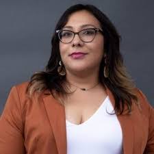 Beverly Barham's Instagram, Twitter & Facebook