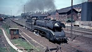 D Zug Basel Sbb Wilhelmshaven In 2020 Lokomotive Alte Zuge Zug