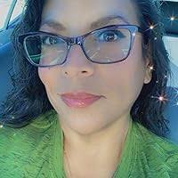 Center Stage (Magnolia Steele Mystery, #1) by Denise Grover Swank