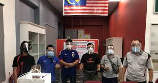 Bottom gusseted aluminium foil bag (standing pouch). Educational Institutions Produce Face Shields To Help Frontliners