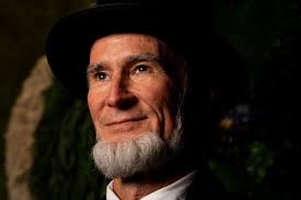 Honest Abe' impersonators dance in Civil War Ball in Kalamazoo