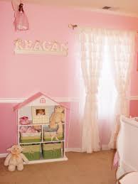We encourage children to dream big, be anything and do whatever they set their heart and mind to, with a fresh and playful selection of kids bedding. Little Girls Dream Bedroom Houzz