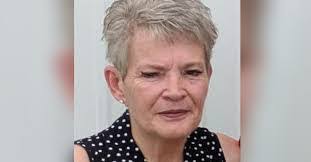 Rhonda Seifert's Instagram, Twitter & Facebook